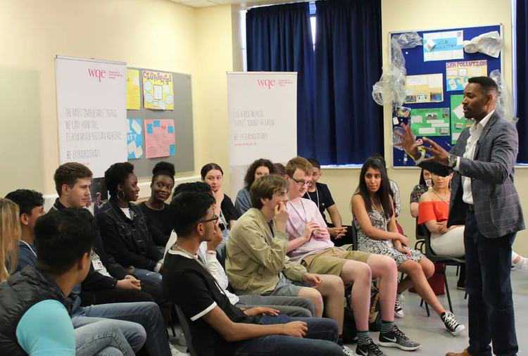 保定两所学校成为黑山语推广基地